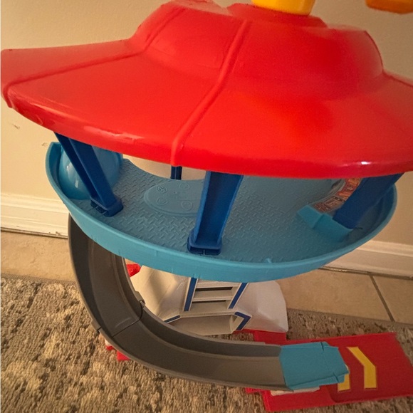 Paw Patrol Adventure Bay Tower - Picture 3 of 6